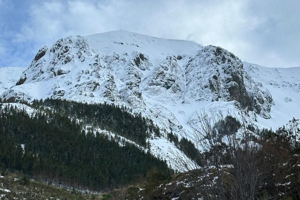 invierno montana de riano
